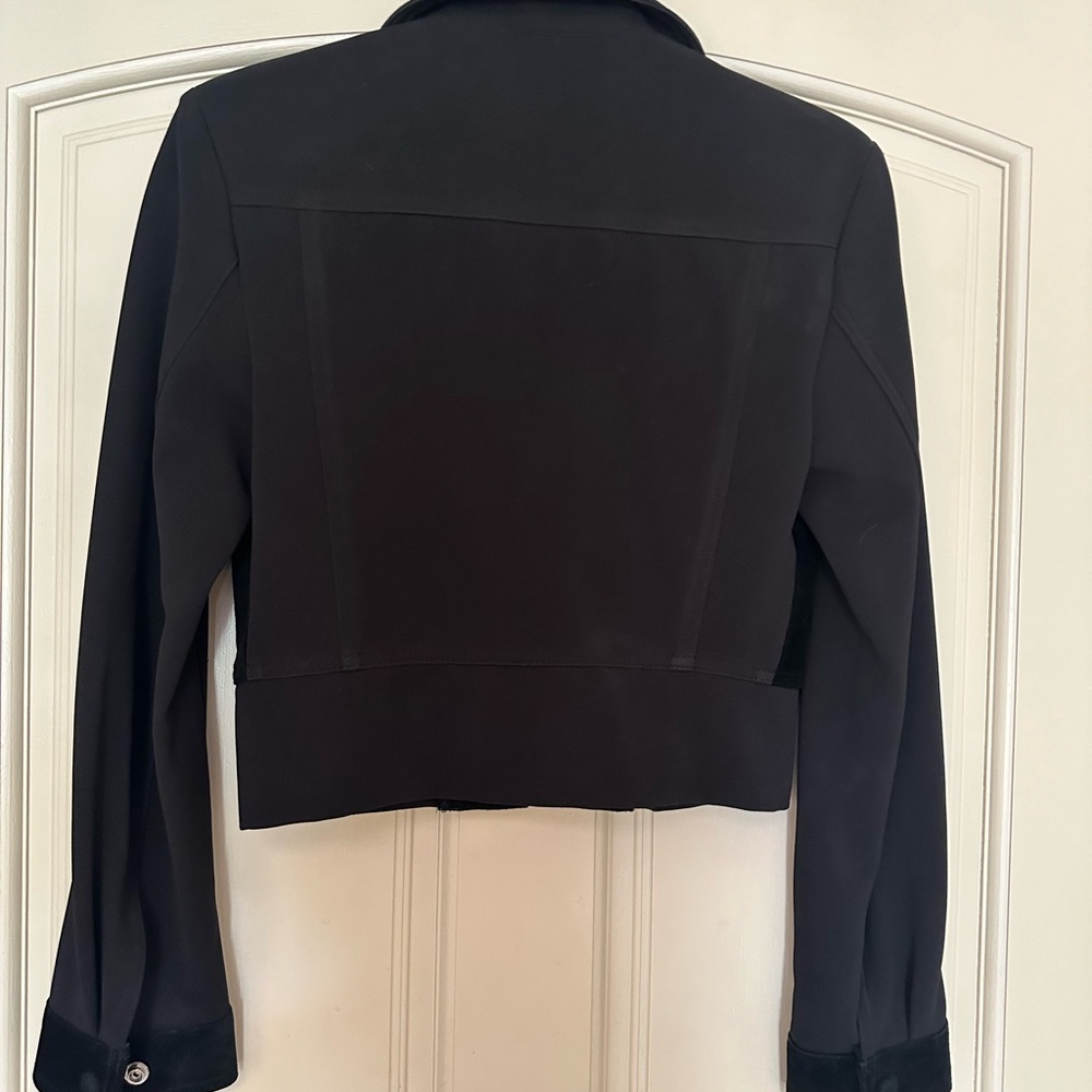 Cache black leather jacket with stretch sleeves - Picture 2 of 8